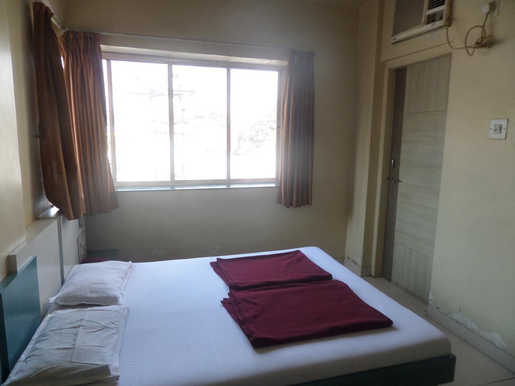 Hotel Sai Ratna Nashik Exterior photo